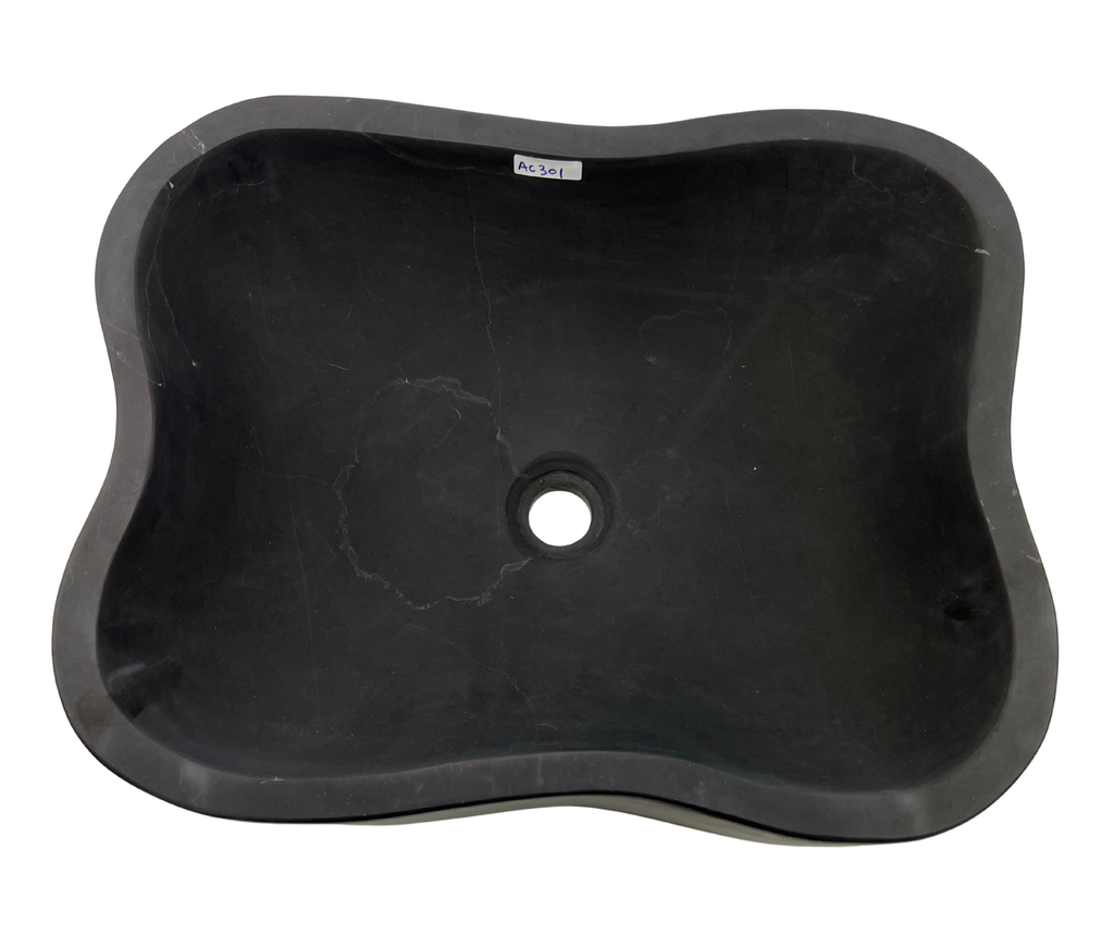 AC301 - Mármol Negro Liso Irregular Mate - 50 x 38 x 15