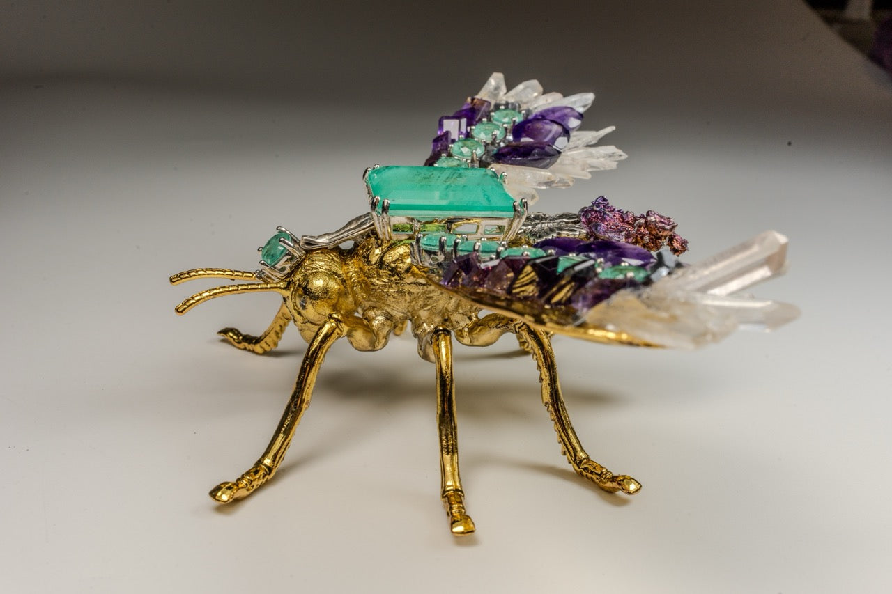 Abeja Grande Verde con Morado