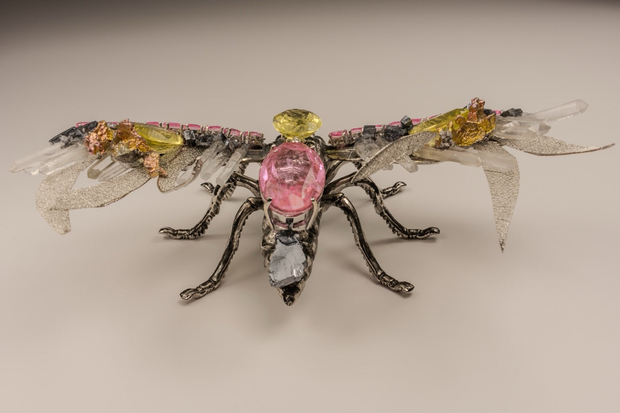 Abeja Plateada 3