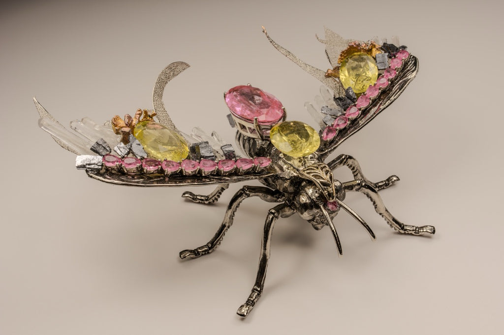 Abeja Plateada 3